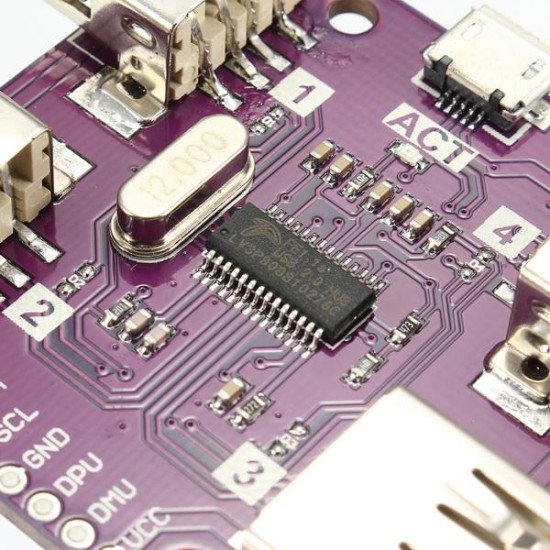 CJMCU-204 Module de contrôleur haute vitesse USB 4 ports HUB USB DC 5V 500mA CJMCU-204 Module de contrôleur haute vitesse USB 4 ports HUB USB DC 5V 500mA