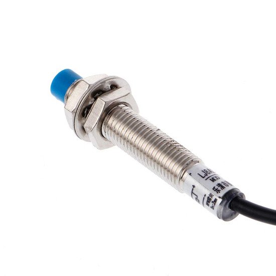 LJ8A3-2-Z/AX-5V-36v Capteur de proximité inductif M8 2mm DC 5V NPN NC LJ8A3-2-Z/AX-5V-36v Capteur de proximité inductif M8 2mm DC 5V NPN NC